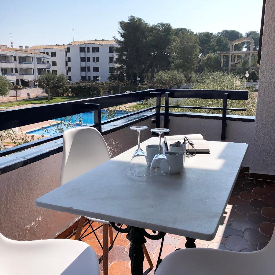 Casa Blanca Beach Apartment Torredembarra Extérieur photo